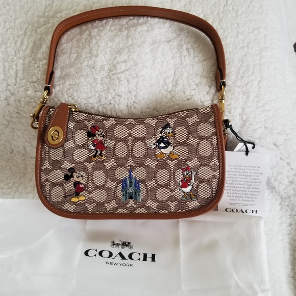 🎀NWT Authentic Disney X Coach Swinger Signature Textile Jacquard Mickey Mouse💖 - Picture 12 of 16